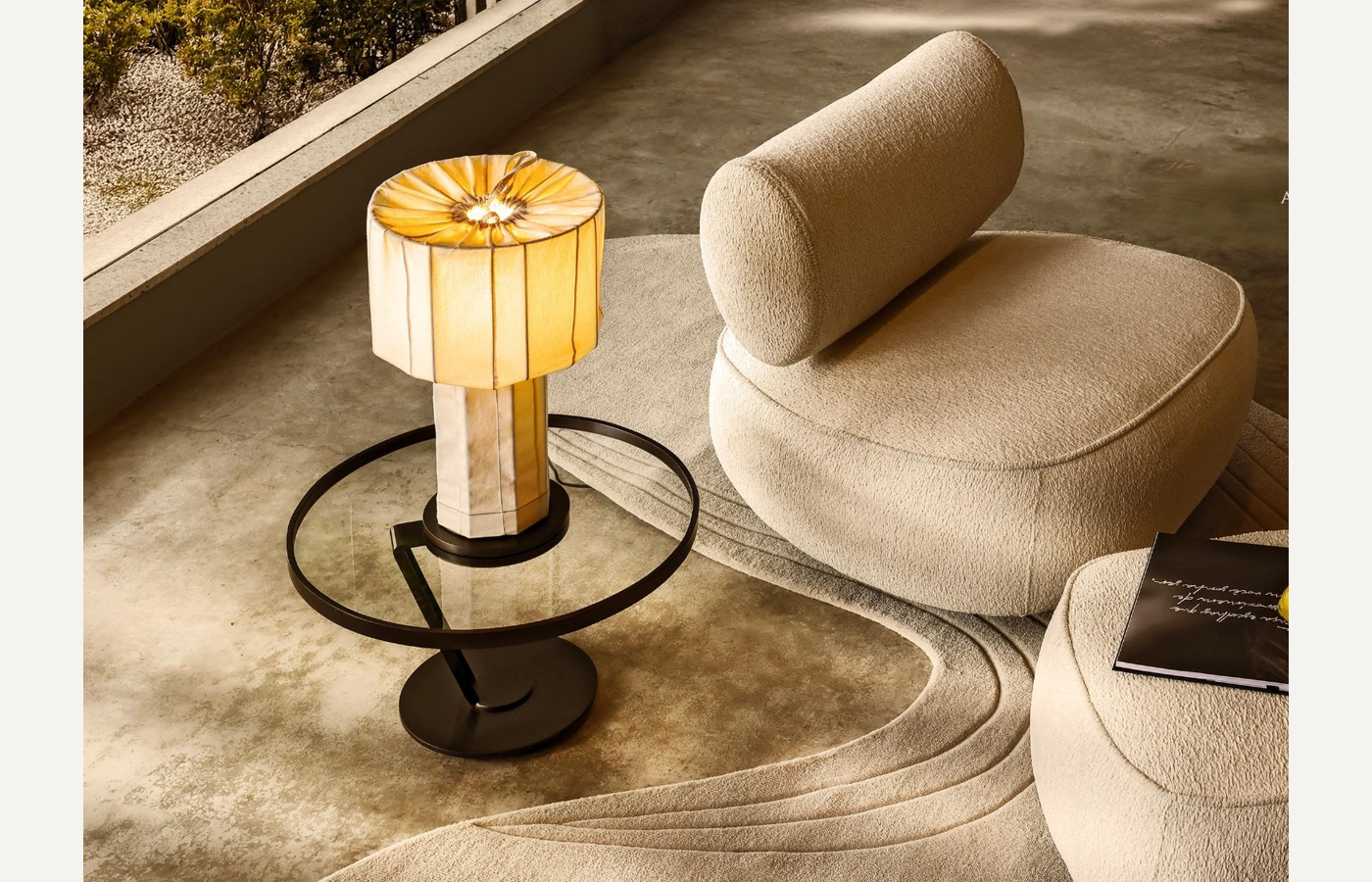 Astra side table